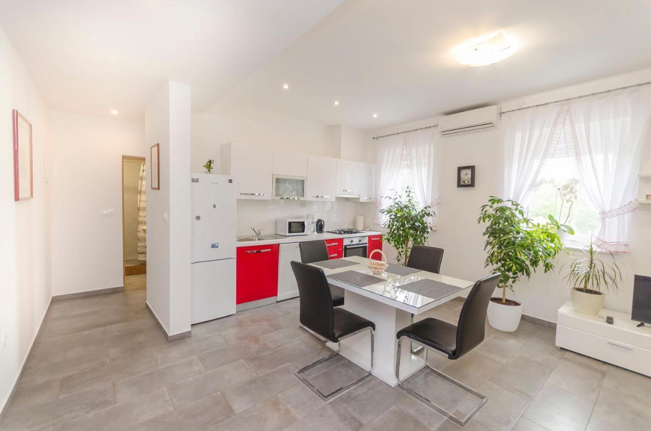 Apartment Luka Rupe 外观 照片